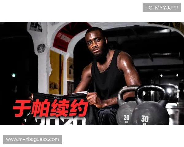 拜仁官宣与于帕梅卡诺续约至2030年,法国后卫长期留队 拜仁官宣与于帕梅卡诺续约至2030年,法国后卫长期留队